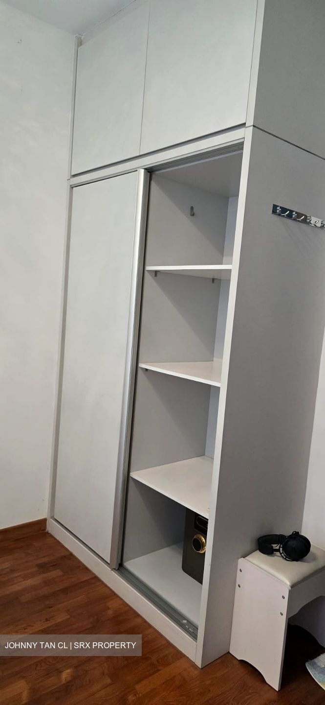 1 Canberra (D27), Condominium #500523361